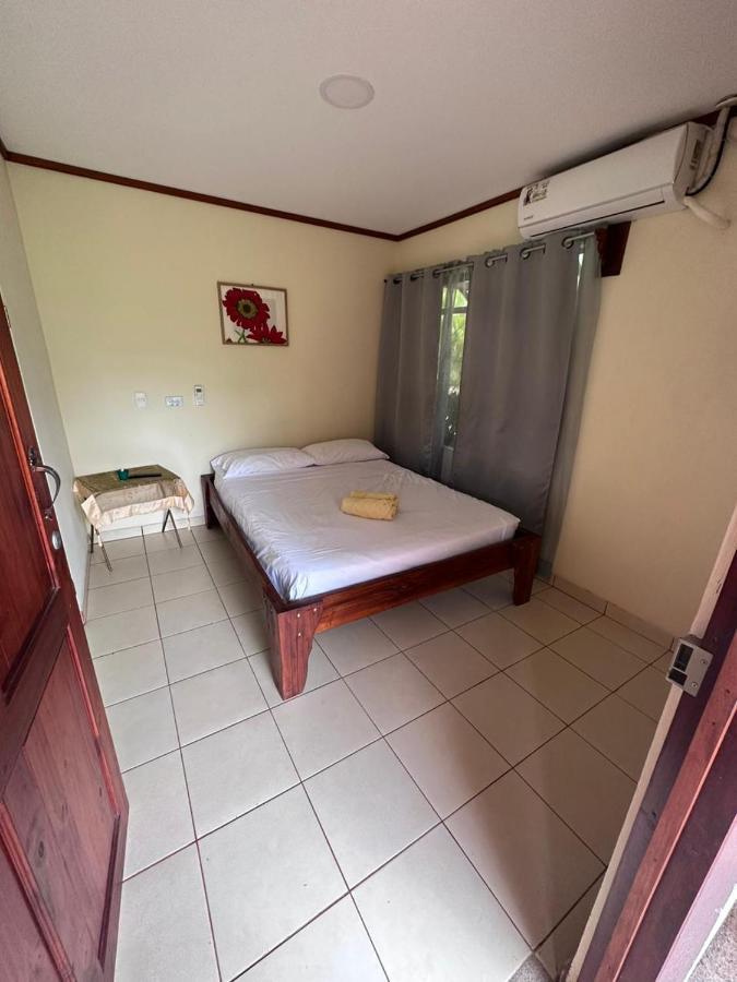 River Side Lodge Horquetas Екстер'єр фото