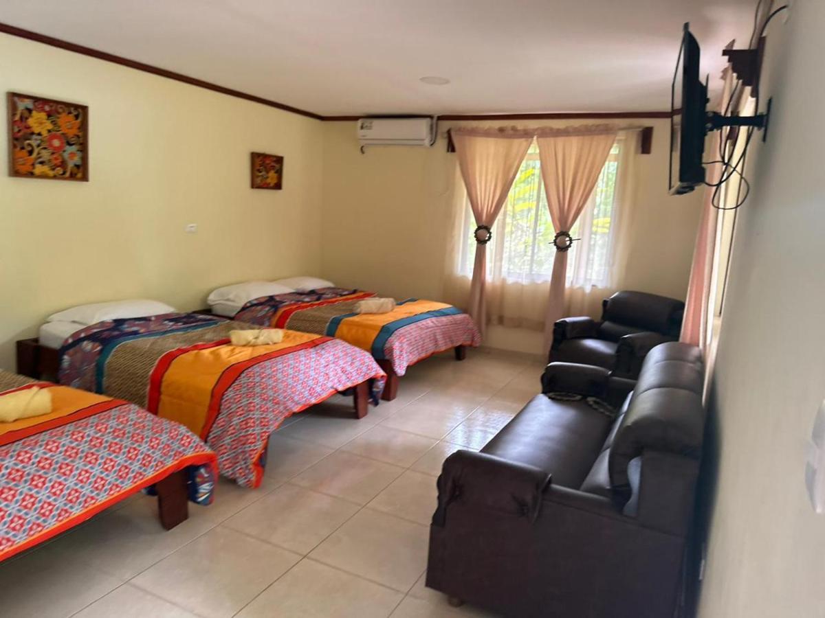 River Side Lodge Horquetas Екстер'єр фото